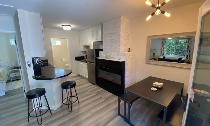 Santa Barbara Cabaña | Pet-Friendly 1BR/1BA ADU, sleeps 2-4ppl, full kitchen, BBQ