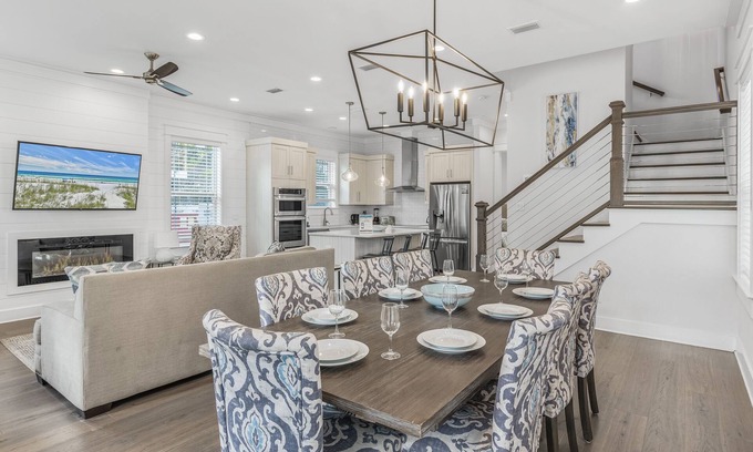 Treetop Casa | Pet-Friendly 30A Escape – Pool, Free Golf, Sleeps 17 - Near Beach