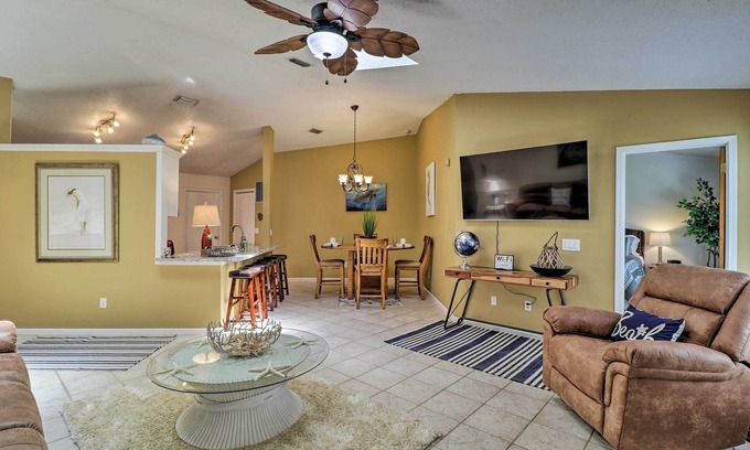 Fernandina Beach Casa | ¡NUEVO! Casa de la familia w / patio - 1mi a la playa Fernandina