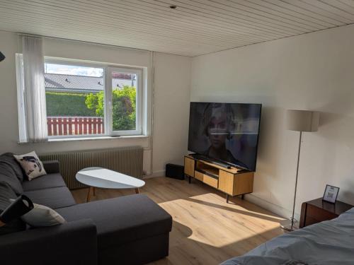 Holeby Apartamento | Pet-Friendly Apartment 2 60m2 - close to Femern & Puttgarden & Lalandia & Knuthenborg