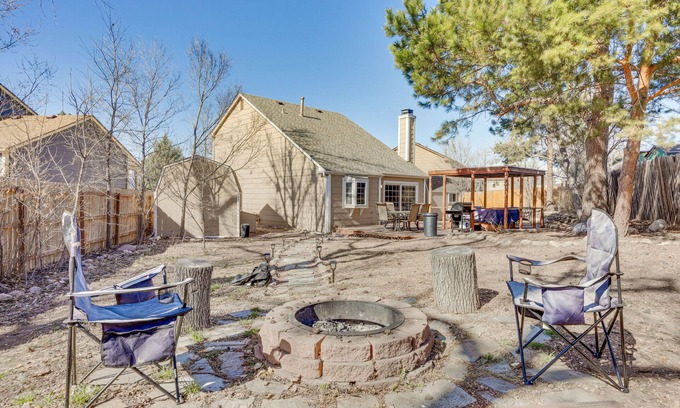 Southeast Colorado Springs Casa | Pet-Friendly Colorado Springs Home w/ Mtn Views!