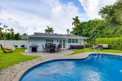 West Palm Beach Casa | Pet-Friendly Gem with Pool and Yard in West Palm Beach