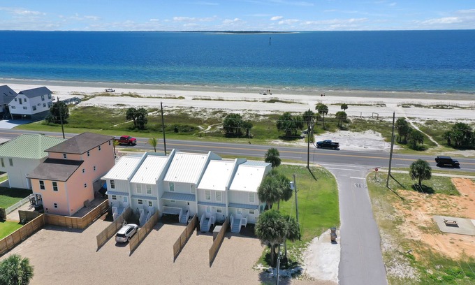 Port St. Joe Casa | Pet Friendly, Ground Floor TH with Gulf Views ~ Mimi's Place