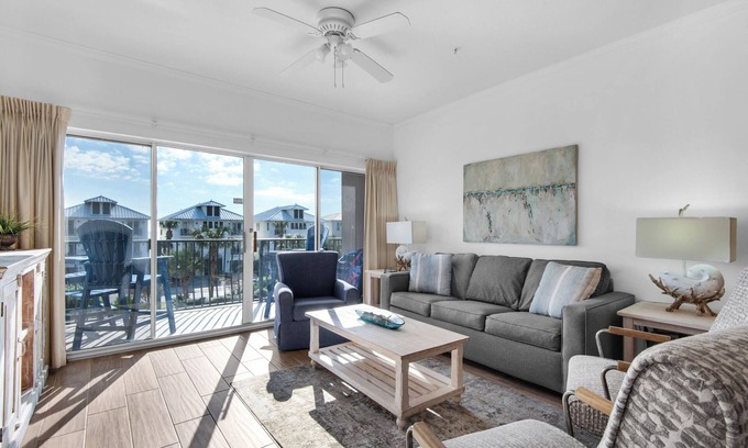 Frangista Beach Condominio | Pet Friendly Gulf View Unit-Amenities-Beach Access