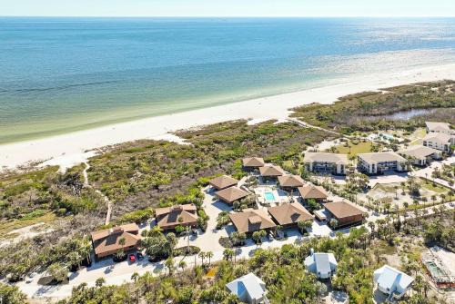 Sanibel Casa | Pet friendly paradise on Sanibel Island with private beach