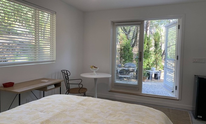 Altadena Cabaña | Pet Friendly Private Cozy Casita on 2 acre Property