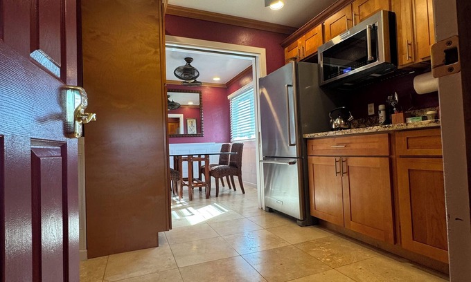 Kaimuki Casa | Pet Friendly Private Room In Shared Guesthouse