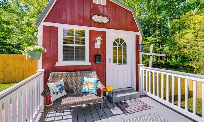 Raleigh Apartamento | Pet-Friendly Raleigh Tiny Home w/ Patio
