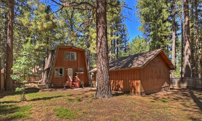 Summit Estates Casa | Pet-friendly ski home near Snow Summit Resort with fenced yard and more!