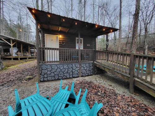 Gatlinburg - Pigeon Forge Complejo | Pet Friendly Studio Cabin in Gatlinburg