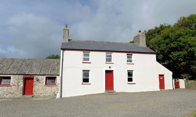 St Brides Otro | Pet Friendly Traditional Pembrokeshire Farmhouse, cerca de Solva y la costa.