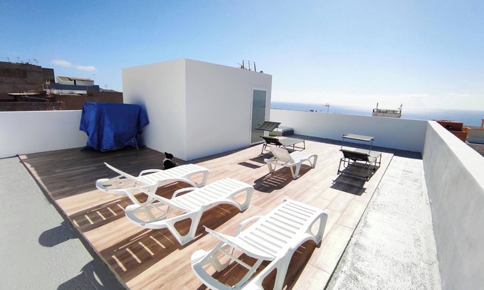 Armenime Villa | "Villa Dolce Vita Tenerife Sur" con vistas al mar, piscina privada, jardín y Wi-Fi