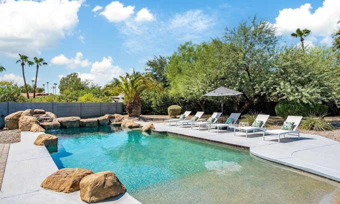 Shea North Estates Casa | Pet Friendly with Private Heated Pool, Fire Pit, Basketball and Volleyball Court