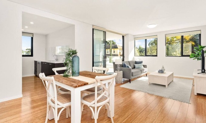 Rosehill Apartamento | PET :) HAMPTONS RETREAT IN THE HEART OF ROSEHILL