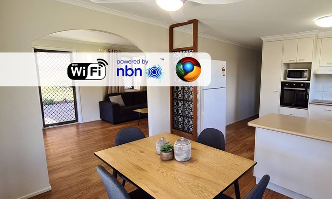 Avoca Casa | Pet & Tradie Friendly house with Bedroom Aircons