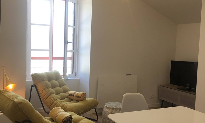Kerherou Apartamento | Petit Appartement AU Coeur DE LA Ville Close A Concarneau