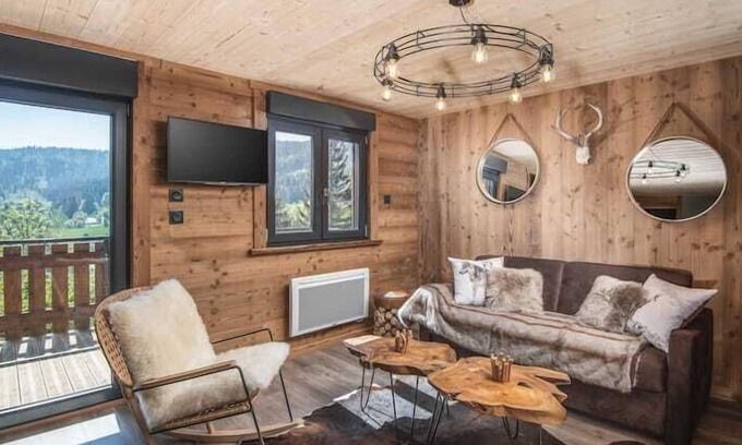Gerardmer Chalet De Esquí | Petit Chalet, magnificent chalet in its green setting, Le Petit Chalet