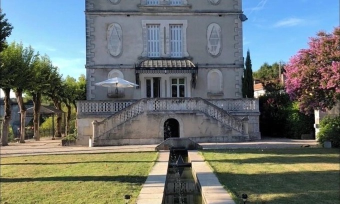 Saint-Astier Casa | Petit Chateau de la época de "La Belle Époque" a orillas del río L’Isle.