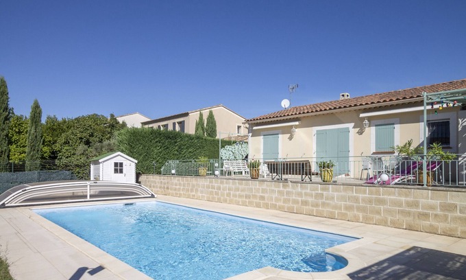 Paradou Villa | Petit Coin du Paradis - Perfect holiday home with a pool within walking distance of the village!