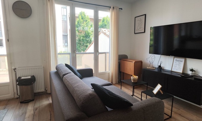 Saint - Agne Apartamento | Design apartment+ private parking/ Metro 5 min away