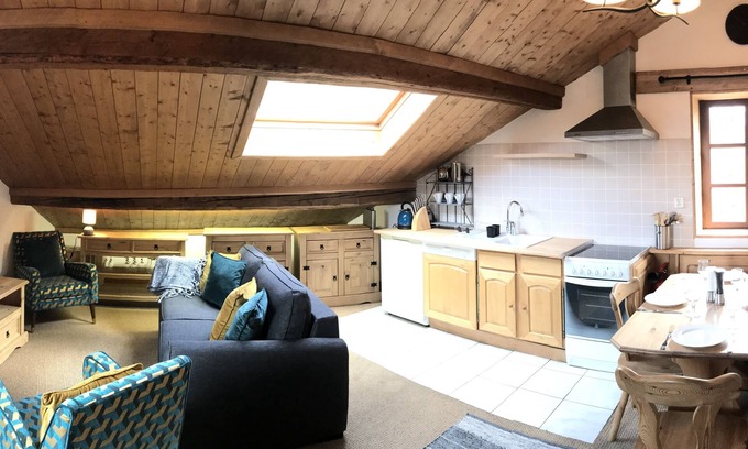 Meribel Chalet De Esquí | Petit Hibou, Gorgeous 1 bedroom apartment in Meribel
