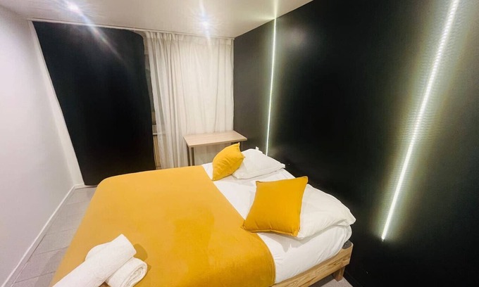 Mulhouse Apartamento | Petit Mulhouse 301