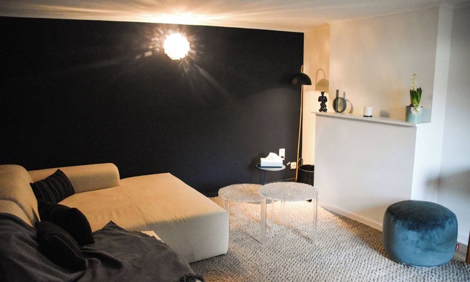Tournai Casa | Petite Maison Cocoon au Centre de Tournai, Idéal Pour un Couple