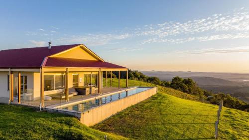 Bald Knob Casa | Petrichor Estate - 360 Views Pool & Spa