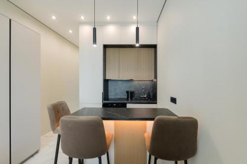 Shevchenkivs'kyi District Apartamento | Petrovdom Apartments 24-280a in RC Manhattan, Beresteiskyi 11