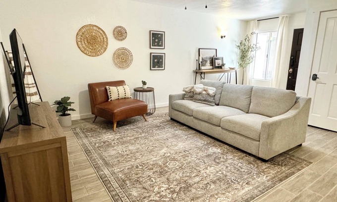 Vista Del Valle Condominio | PETS STAY FREE! 3 bed 2 ba condo, with community pool -Sleeps 6