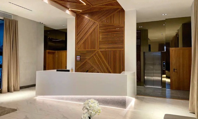 Los Prados Apartamento | PH Mountain and City beautiful View 1BR