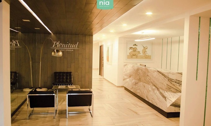 Zapopan Apartamento | PH Studio APT - 2 Personas - Piso 7 - Sala de Juntas