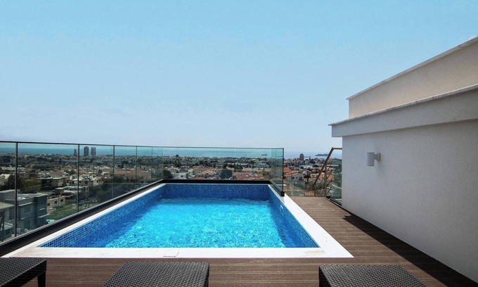 Agios Athanasios Apartamento | Residencia Anna 301 con vista al mar de Phaedrus Living