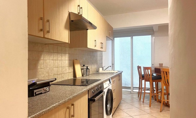 Trypiotis Apartamento | Phaedrus Living: Hoopoe Residencies 001
