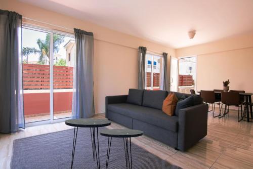 Universal Apartamento | Phaedrus Living: Universal City Flat Alina