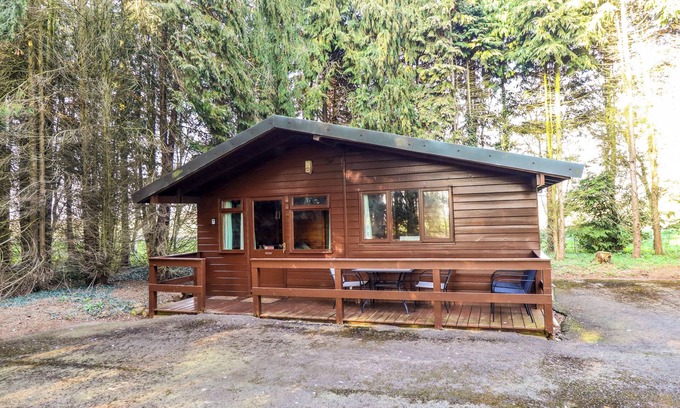 Alford Cabaña | PHEASANT, pet friendly, country holiday cottage in Alford