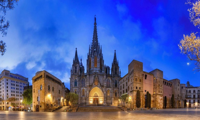 Granollers Apartamento | FENOMENAL LOW COAST, APTO. EN GRANOLLERS (Barcelona) 8 personas.