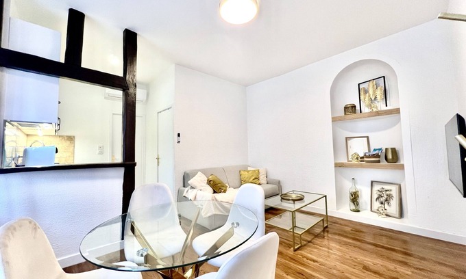 Romorantin-Lanthenay Apartamento | Phoebus 2-Apartamento-Baño en la habitacion-Estándar-Sin vista