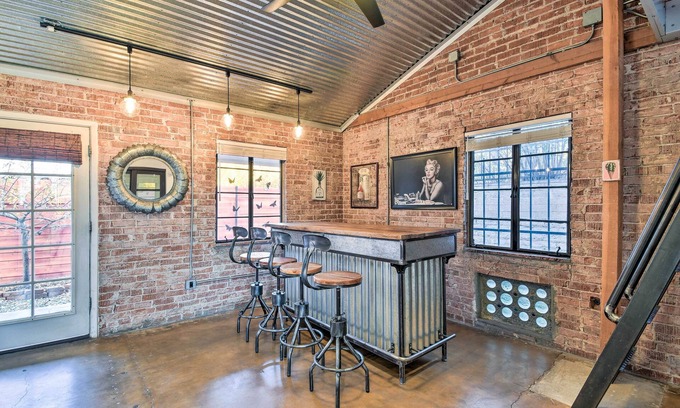 F. Q. Story Casa | Phoenix Getaway w/ Patio, Near Roosevelt Row!