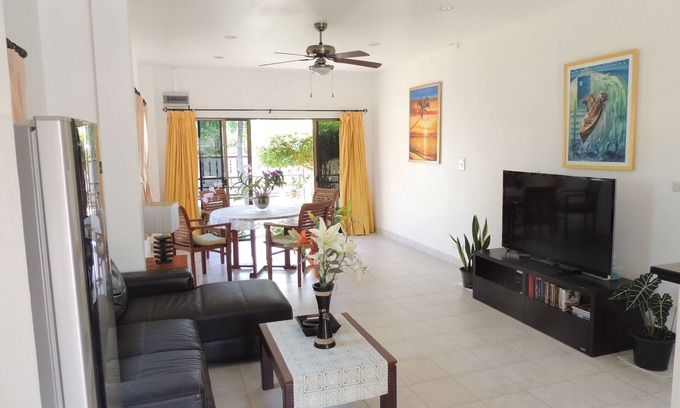 Rawai Villa | Phuket: Casa / villa / chalet - Phuket