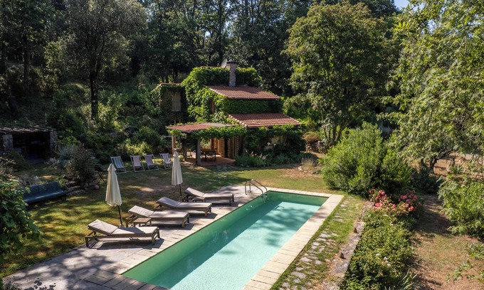 Lerici Otro | Murella, una hermosa villa con piscina privada en el bosque de Montemarcello