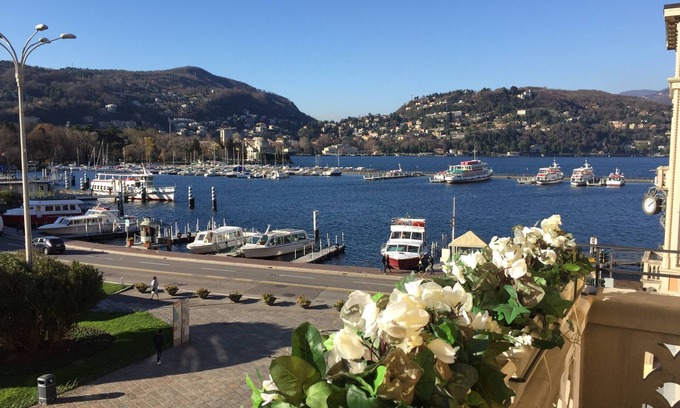 Como City Centre Apartamento | Piazza Cavour - Luxury Lake View Apartment