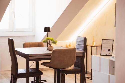 Historic Centre Apartamento | Piazza Vittorio Luxury View