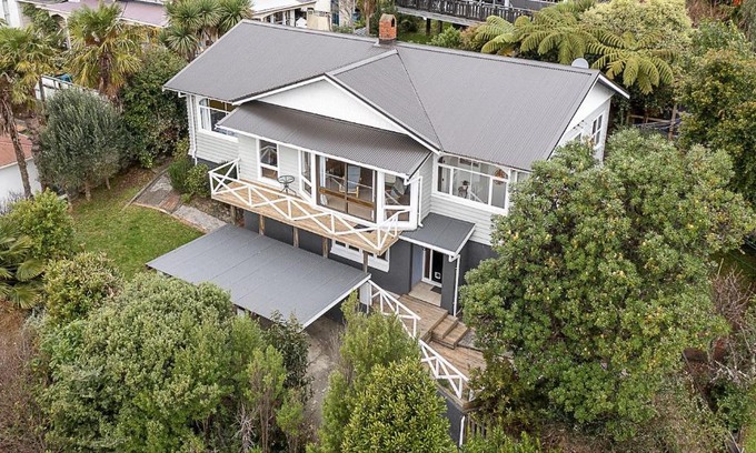 Picton Casa | Picton Stay in Charming Vibes