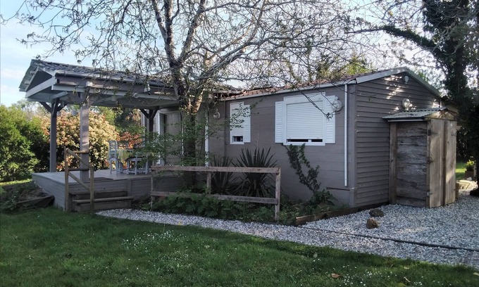 Vielle-Tursan Casa | Bungalow pintoresco con su parque privado en una propiedad natural de 15 Ha.