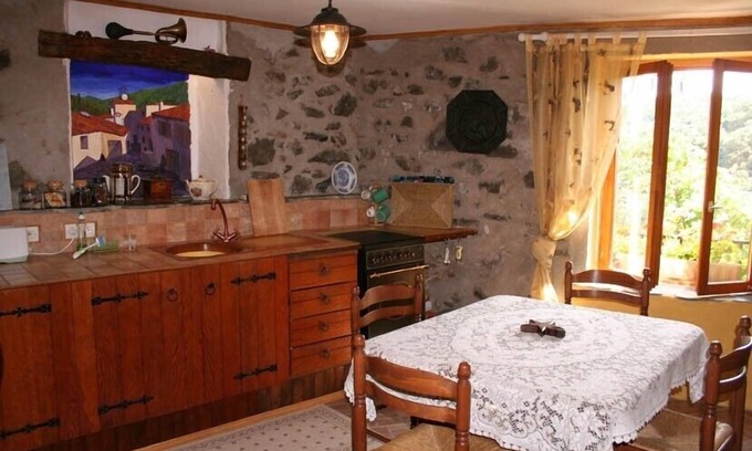 Vira Apartamento | Pintoresca casa rural con terrazas en un idílico pueblo de montaña con vistas