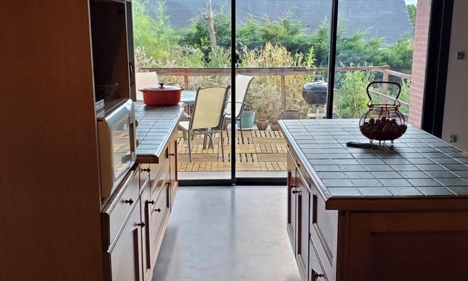 Chalonnes-sur-Loire Casa | Pied à terre in the heart of vineyards and natural areas between the Loire and Layon rivers.