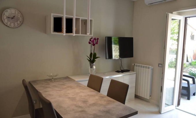 Pigneto Casa | Pigneto apartment villini Dackins house