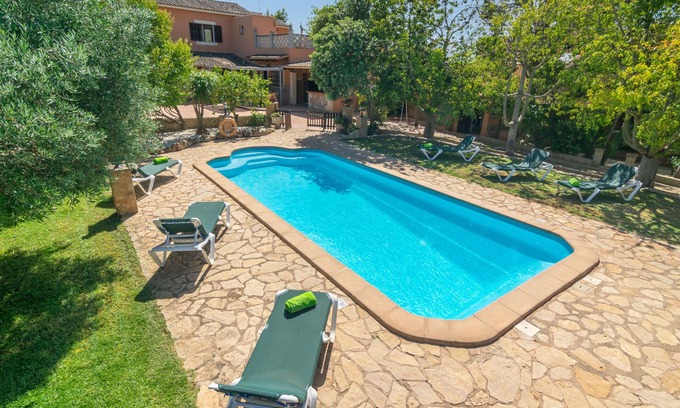 Felanitx Villa | PILI - Maravillosa villa con piscina privada entre campos. WiFi Gratis