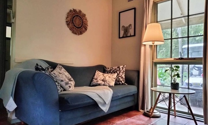 Kalimna Casa | Pillowood Cottage (1Queen+2Twins) & Wood Stove